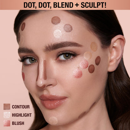 Charlotte Tilbury Pillow Talk Beauty Light Wand Liquid Highlighter Makeup - Soft-Focus Nude-Pink Highlighter & Blush for Cheeks - Pearlescent, Weightless Radiant Finish - Pillow Talk Original